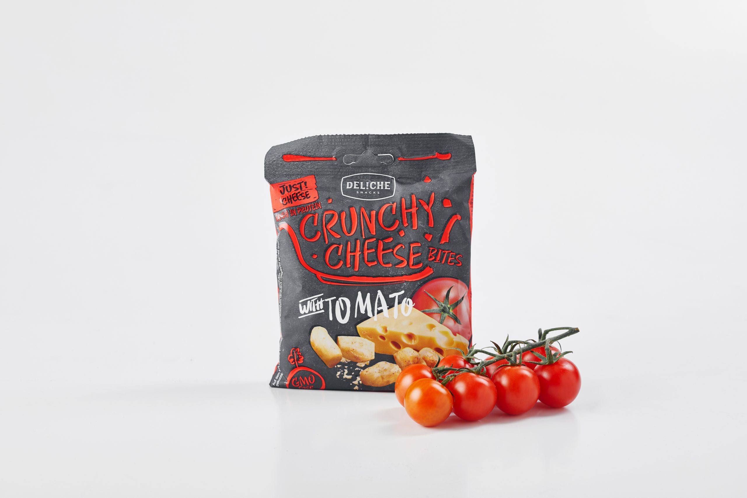 Crunchy Cheese “Deliche” with Tomatoes